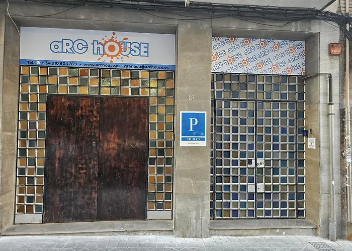 Arc House